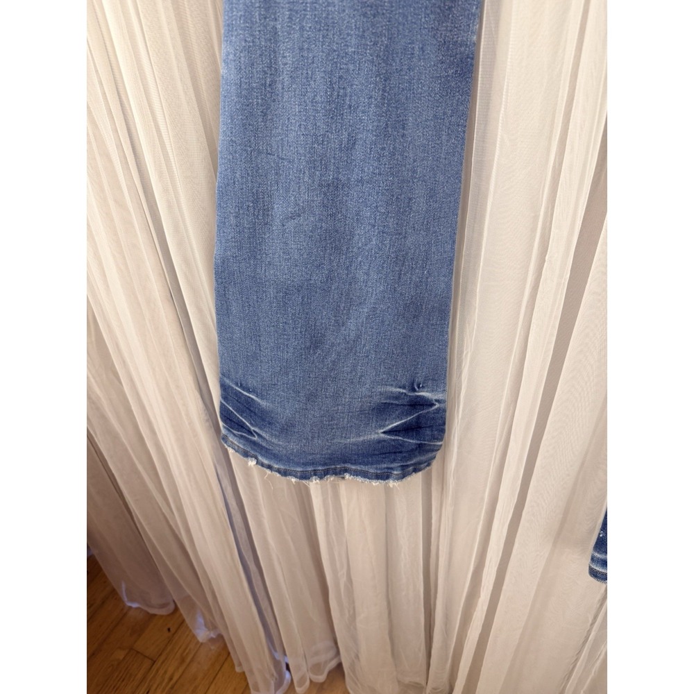 Vervet Alison Mid Rise Flare Jeans Distressed Light Wash Women Sz 28 - Picture 9 of 9